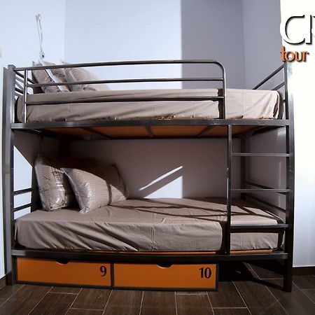 Crazy Hostel Erywań Zewnętrze zdjęcie