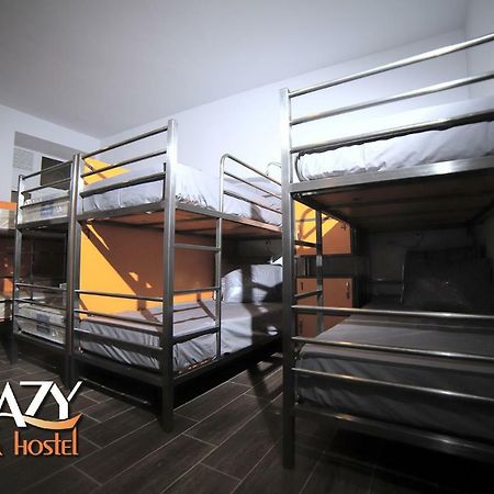 Crazy Hostel Erywań Zewnętrze zdjęcie