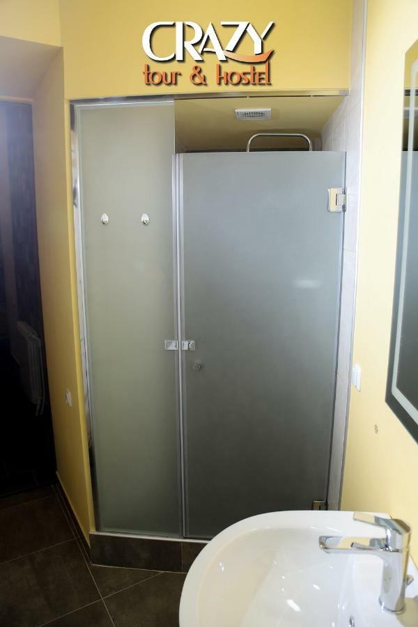 Crazy Hostel Erywań Zewnętrze zdjęcie