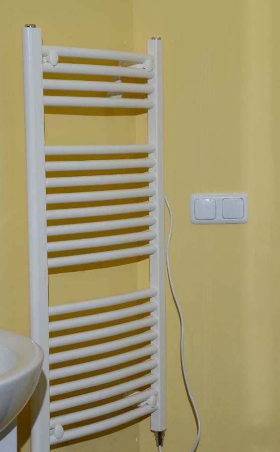 Crazy Hostel Erywań Zewnętrze zdjęcie