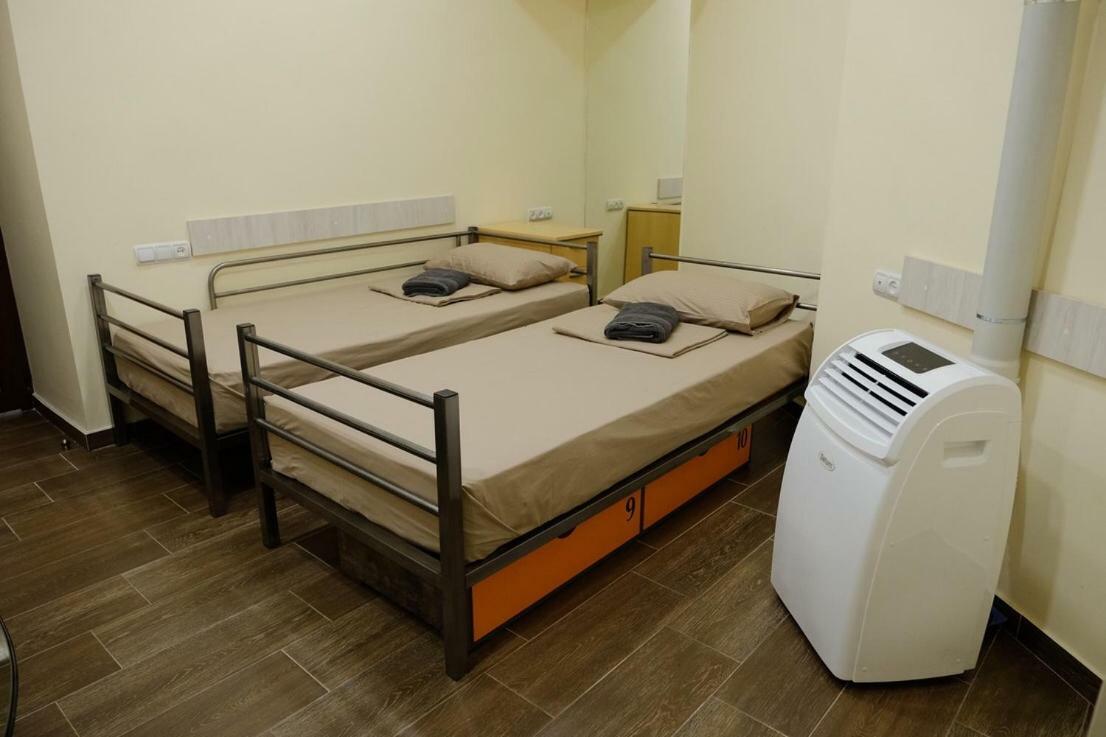 Crazy Hostel Erywań Zewnętrze zdjęcie